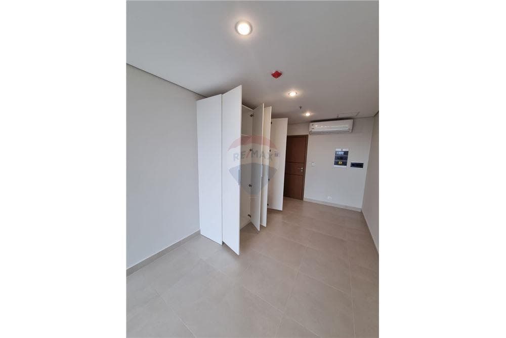 Departamento barrio mburucuya con 1cochera, foto 4