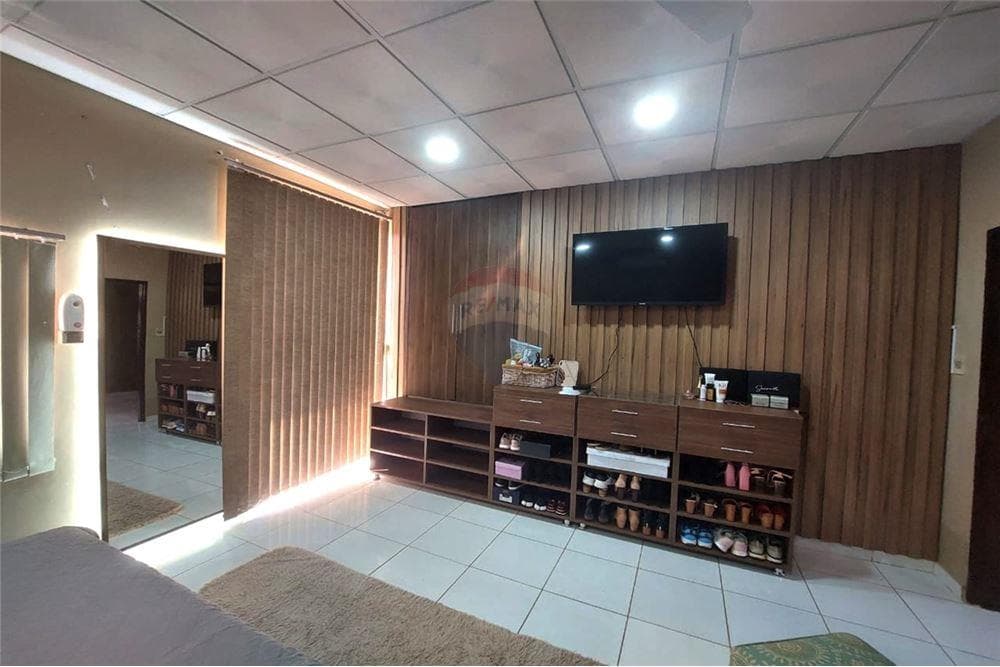 En Venta Residencia en Itauguá, foto 5