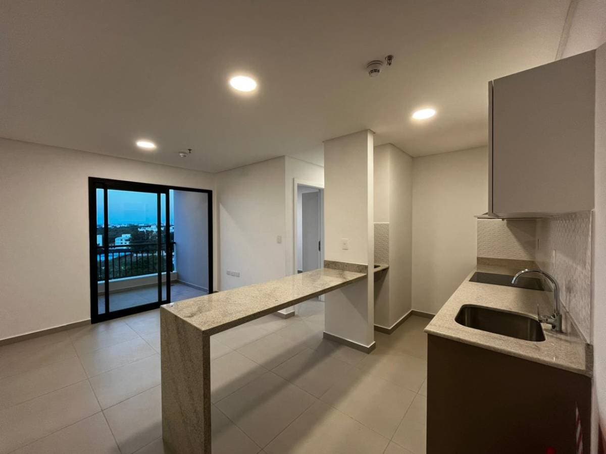 Departamento a estrenar de 2 dorm. En barrio las mercdedes, foto 1