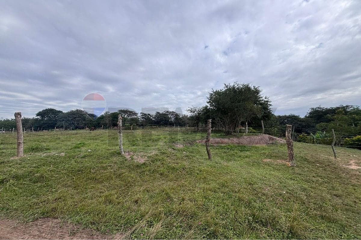 Vendo terreno de 1.785 m2 en ypane