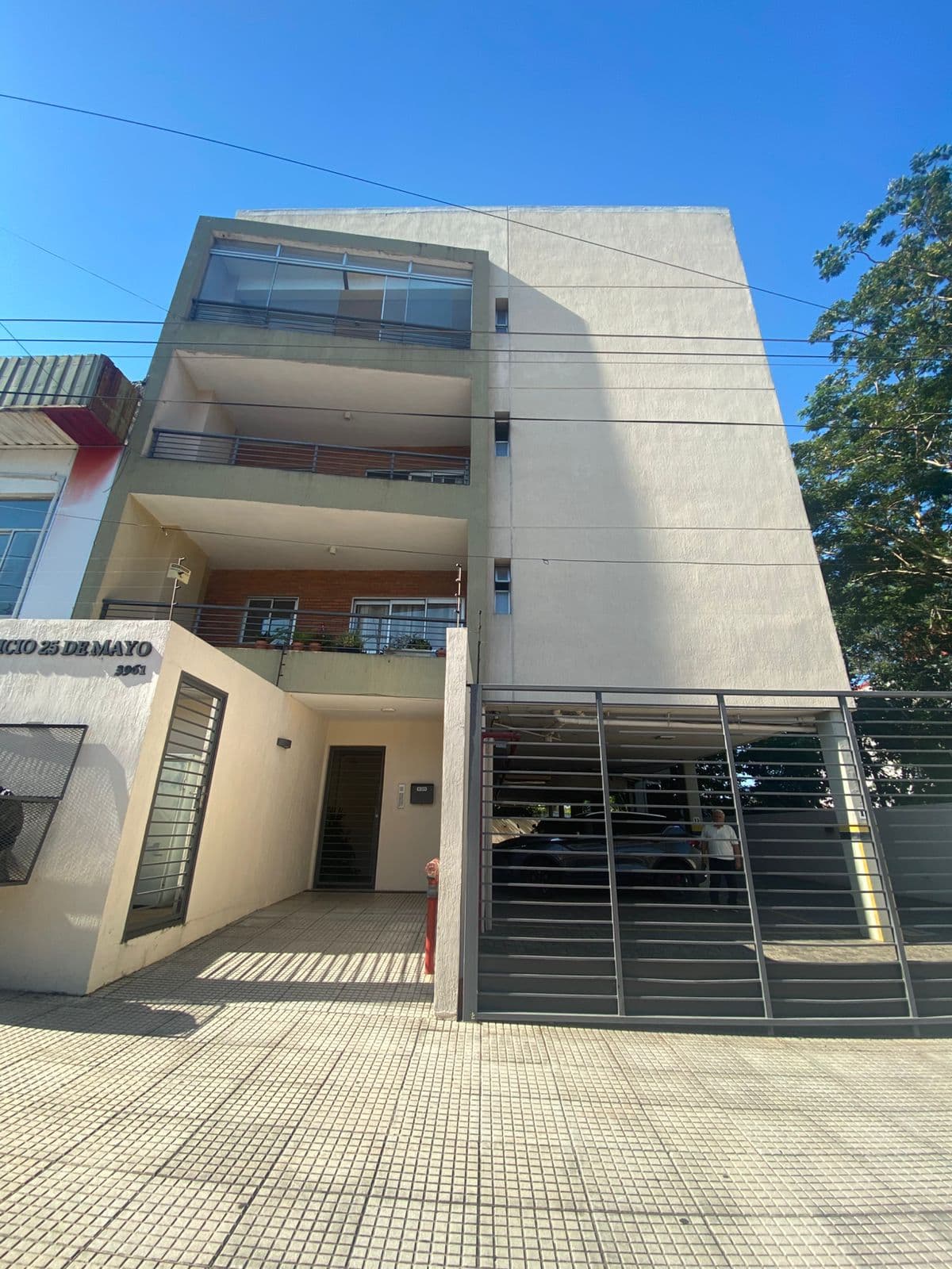 Dpto en edificio 25 de mayo, foto 1