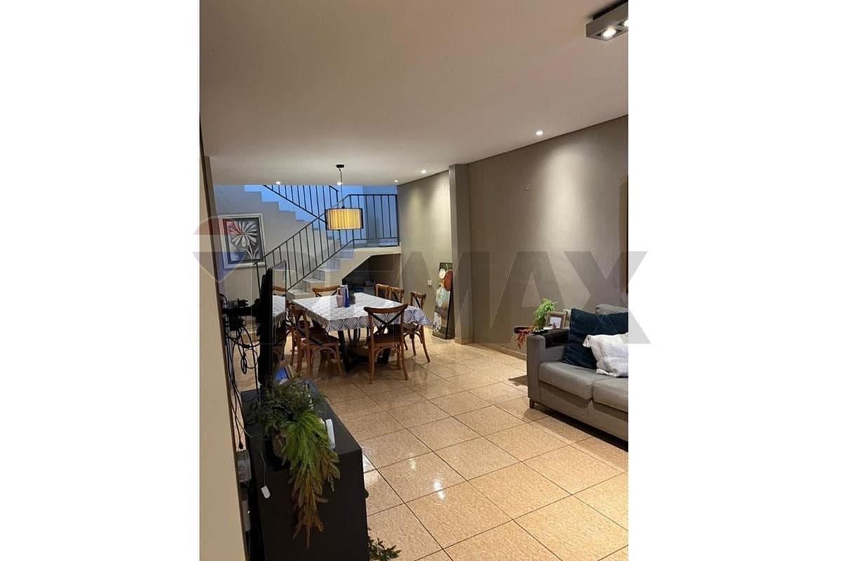 Casa en venta en loma merlo – Luque, foto 3