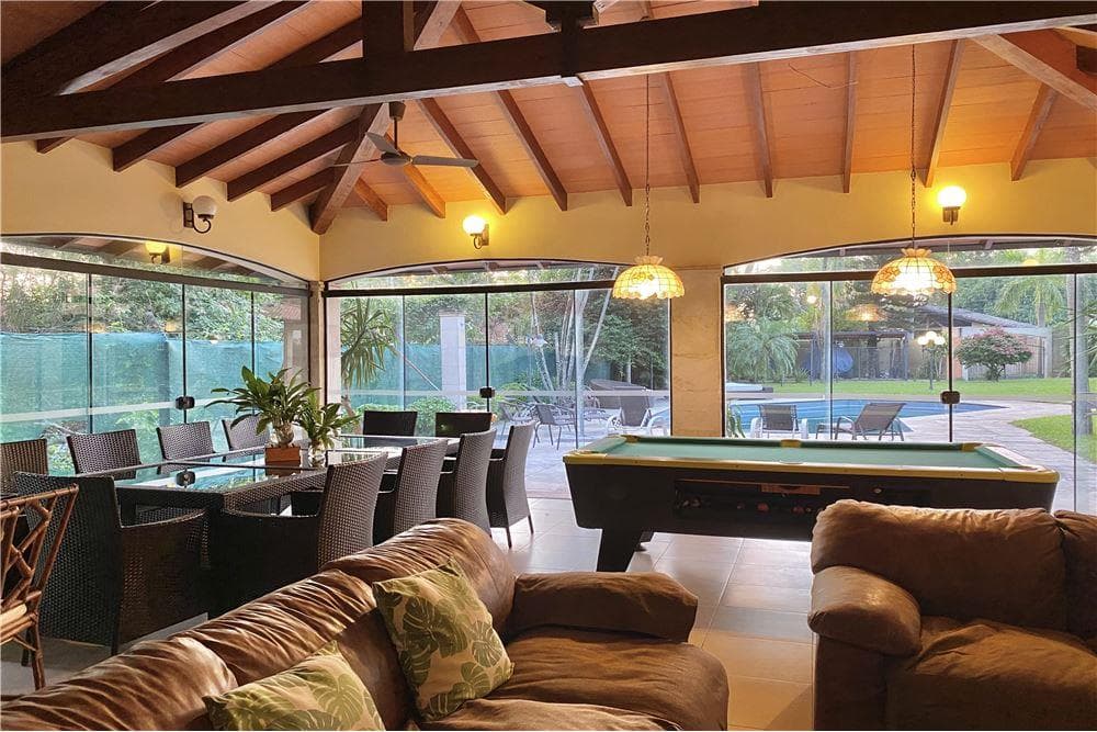 Casa De 2600 M2 Amoblada En San Bernardino, foto 1