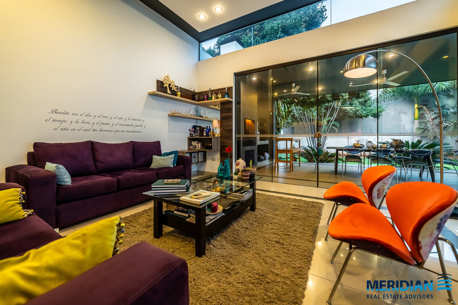 Residencia Minimalista sobre Av. Primer Presidente!, foto 1