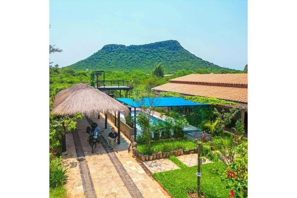 Casa quinta en paraguari con vista al cerro — foto 1