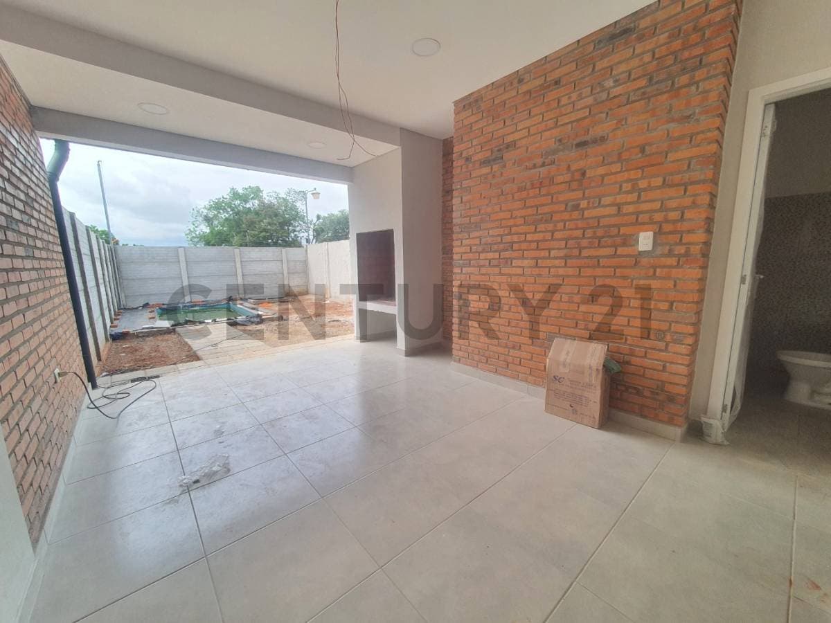 Dúplex Con Piscina A Estrenar Detras De Rakiura - Luque, foto 2