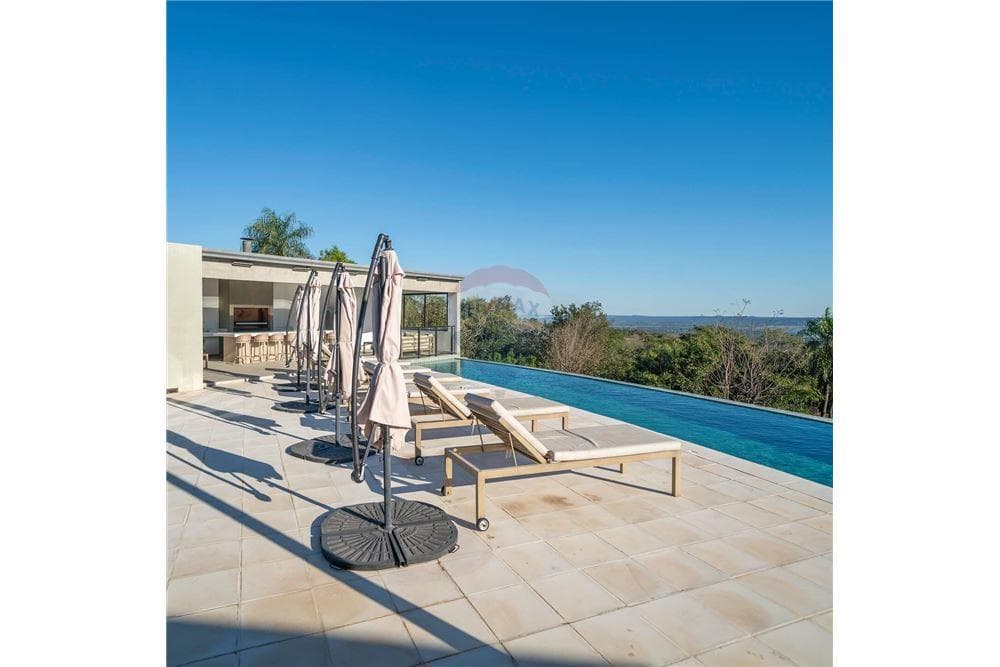 Casa - Venta - San Bernardino, Paraguay, foto 3