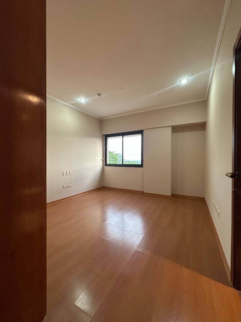 Departamento de 3 habitaciones - Barrio Las Mercedes, foto 3