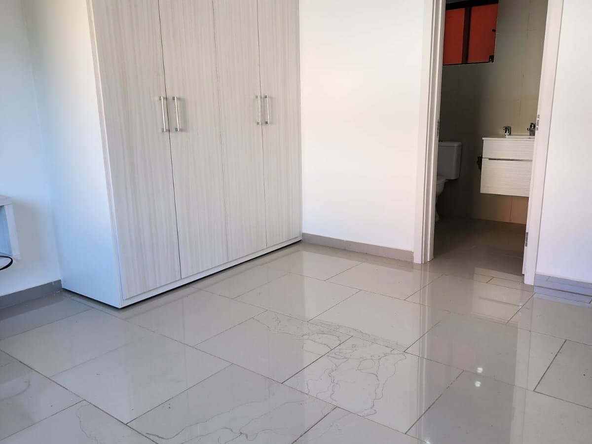 Departamento 3 Dormitorios En Ñemby, foto 2