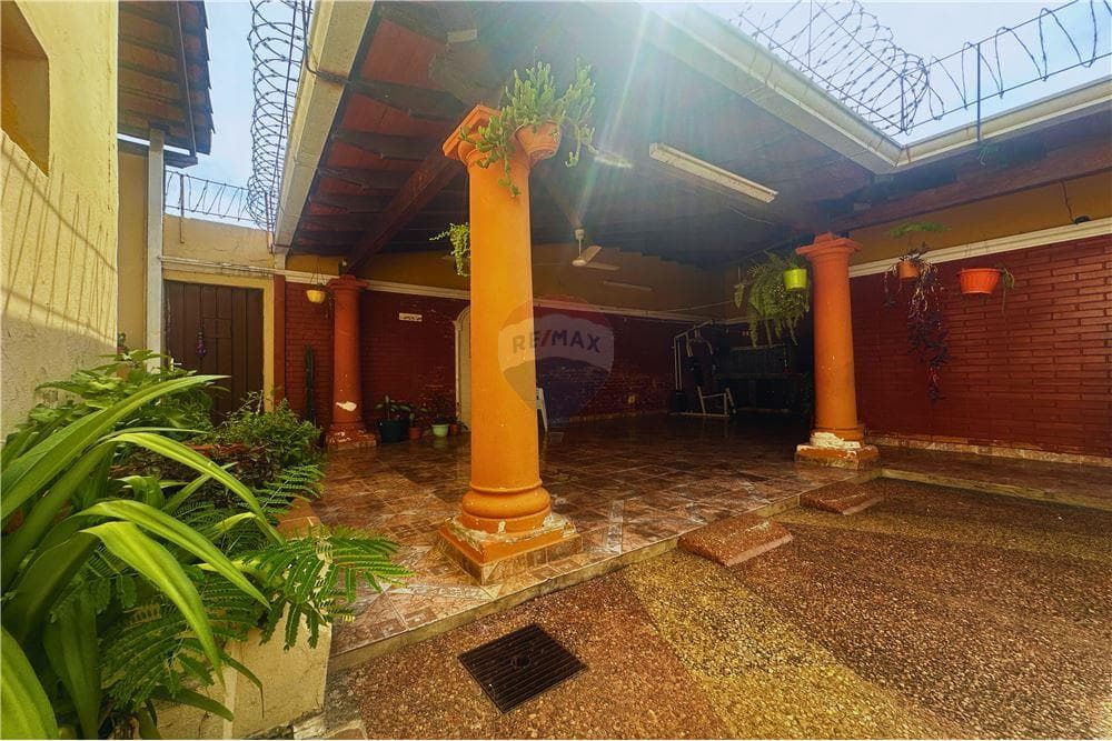 Casa de 6 habitaciones en barrio obrero - Asunción, foto 4