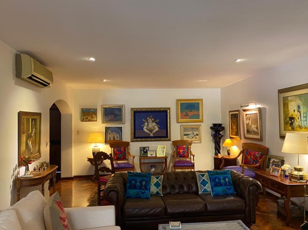 Imponente casa en barrio Carmelitas 4 habitaciones — foto 4