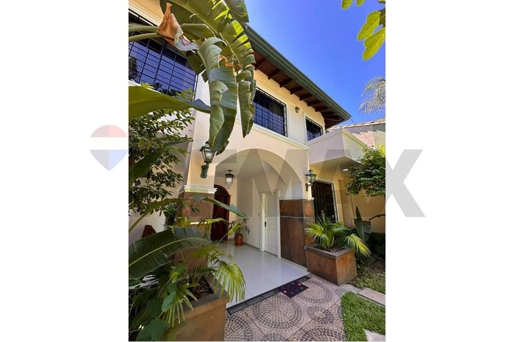 Casa - Venta - Carmelitas, Asunción