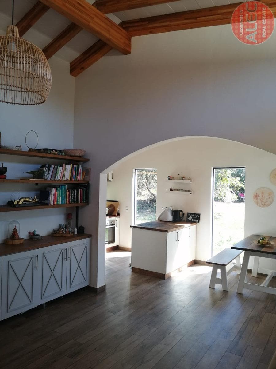 Quinta De 4 Ha Con Casa Y Piscina Entre Altos Y Atyrá — foto 2