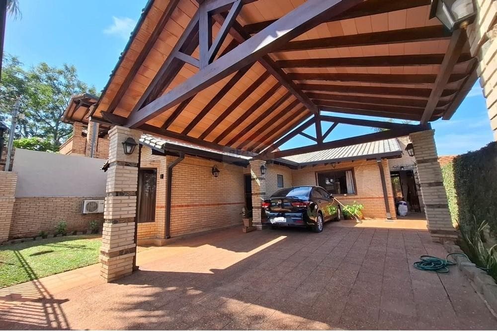 Casa - Alquiler - Paraguay Central Lambaré, foto 1