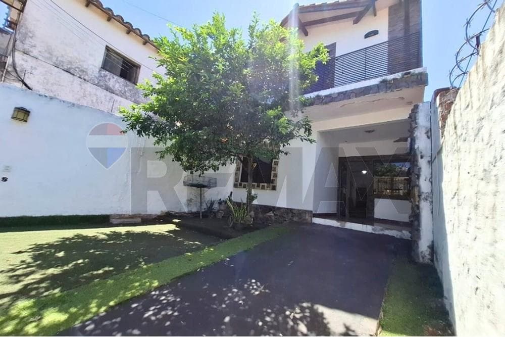 Alquiler de casa; confort, estilo y buena zona