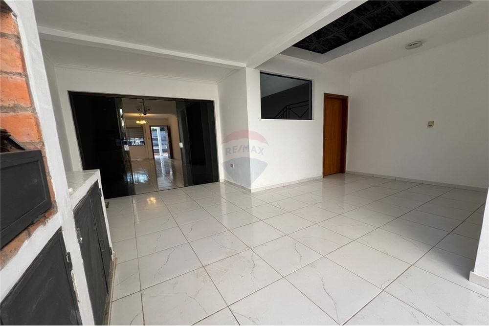 Triplex - Alquiler - Paraguay Asunción Mburucuyá, foto 5