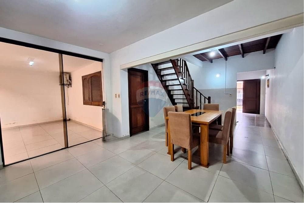 Casa en venta - Fernando de la Mora, foto 5