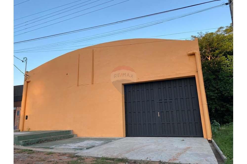 Vendo deposito en San Lorenzo 360 m2 cubiertos