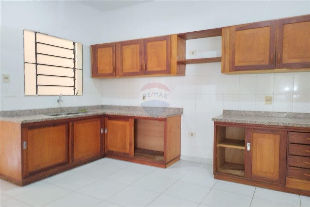Duplex en esquina a una cuadra de Mcal.López, foto 5