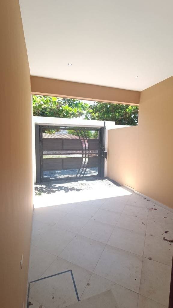 Duplex en Fernando de la Mora zona sur — foto 4