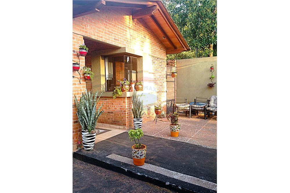 En oferta hermosa casa con 3 habitaciones, foto 2