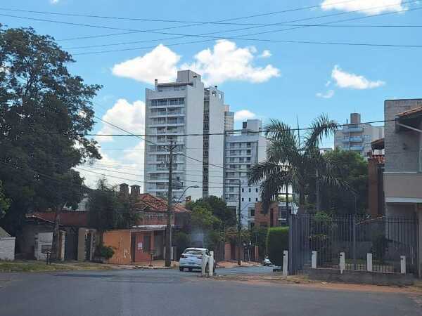 Terreno en Venta – Barrio Las Carmelitas, Asunción, foto 2