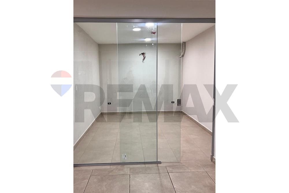 Local Comercial en Alquiler - San Lorenzo, foto 5
