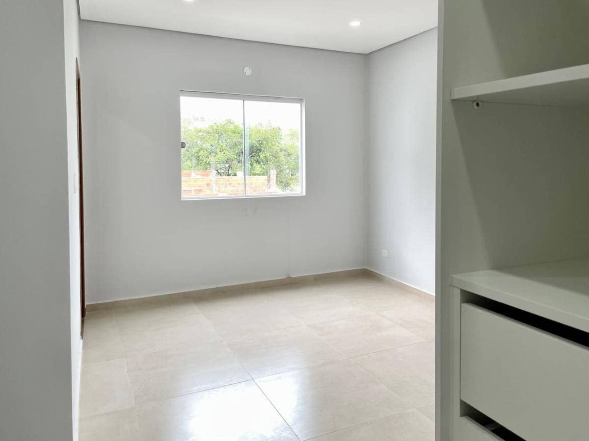 duplex sobre Sembrador - Altos del Golf , Lambaré, foto 4