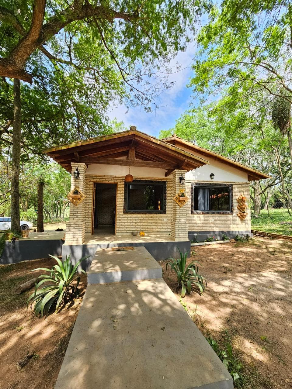 Vendo o permuto casa quinta en atyrá