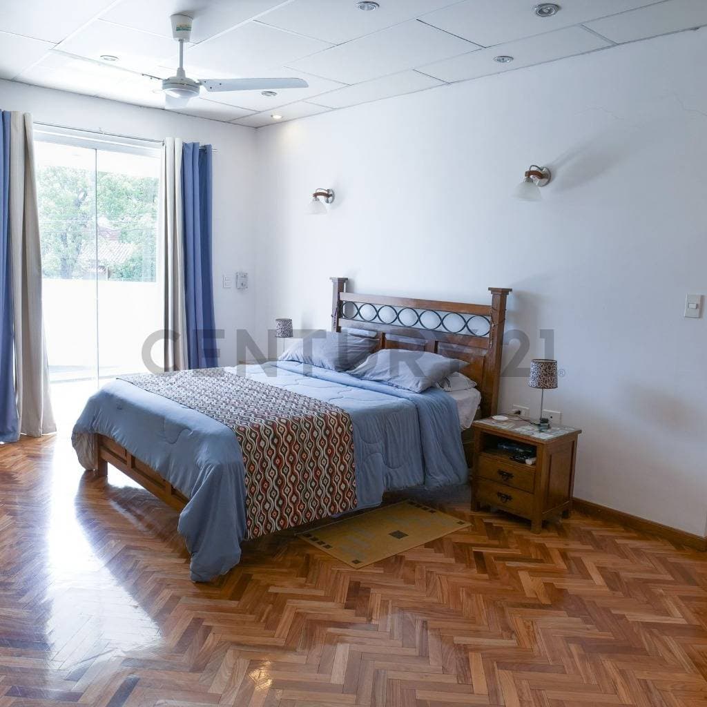Hermosa residencia con piscina en bo Jara. 600m2, foto 3