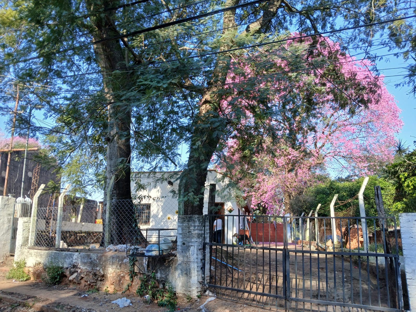 En venta casa en Ñemby