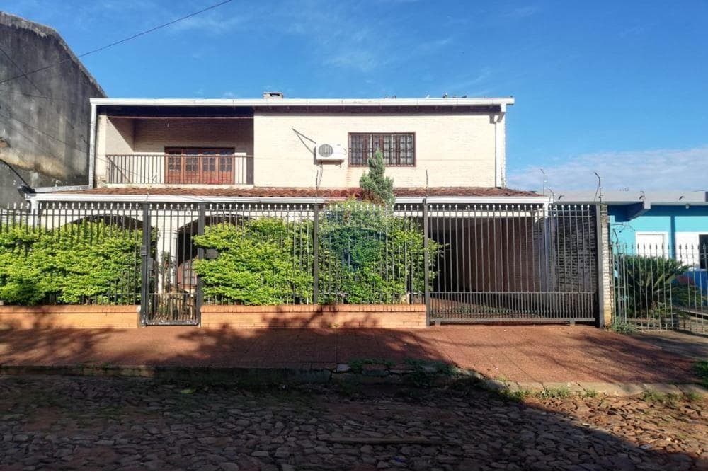 Casa en venta Fdo. de la Mora Z. Sur