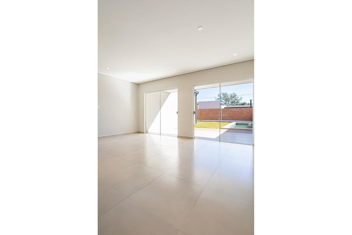 Hermosa casa a estrenar a pasos del aeropuerto, foto 4
