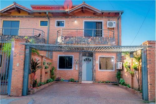 Duplex-Venta-PY Central Fernando de la Mora COD.141