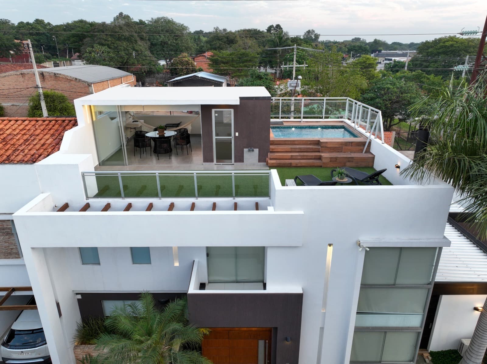 O alquilo casa amoblada de 3 pisos en condominio cerrado, foto 1