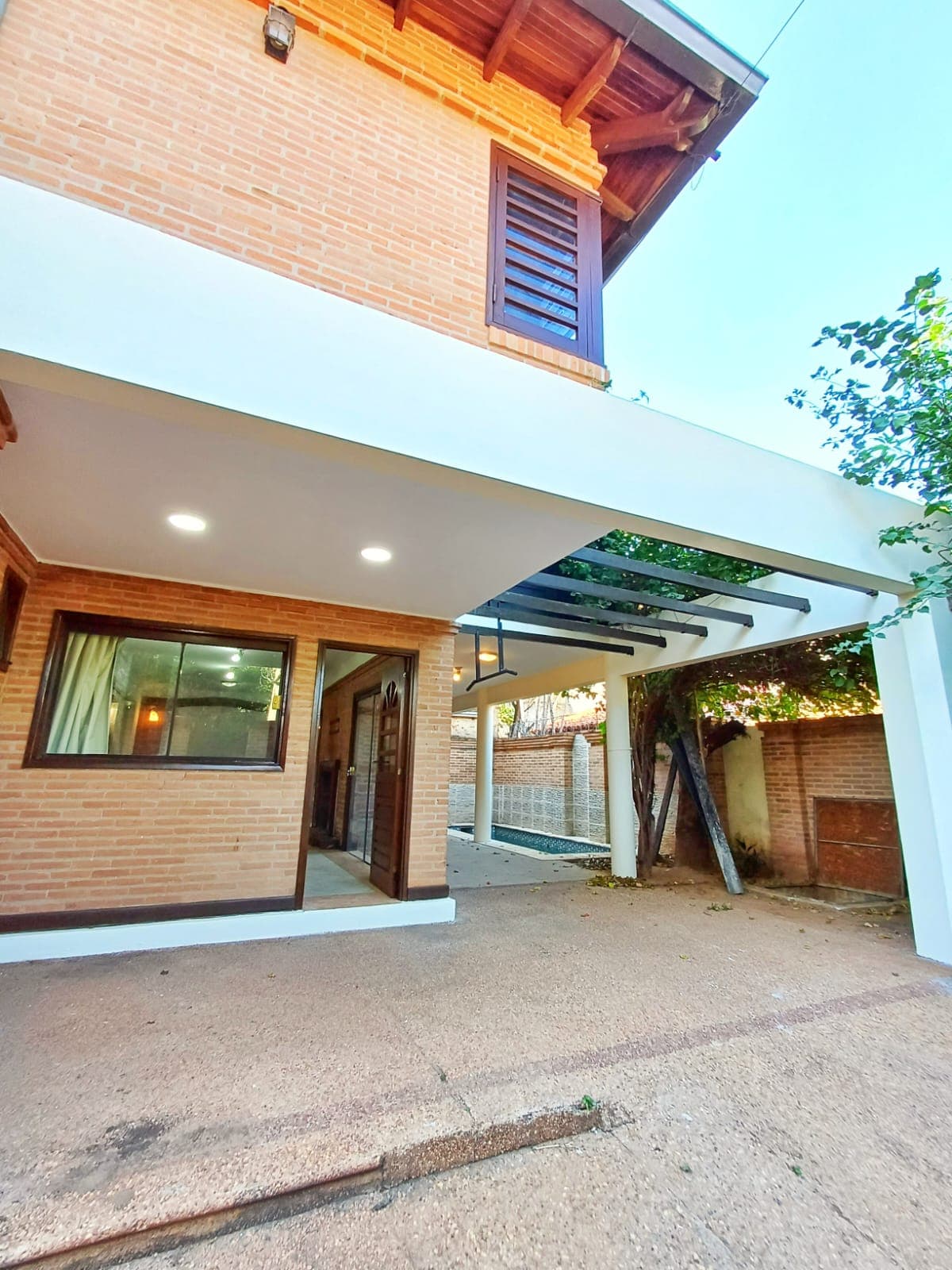 1.250 usd - alquilo duplex de 3 hab en mburucuyá, foto 2