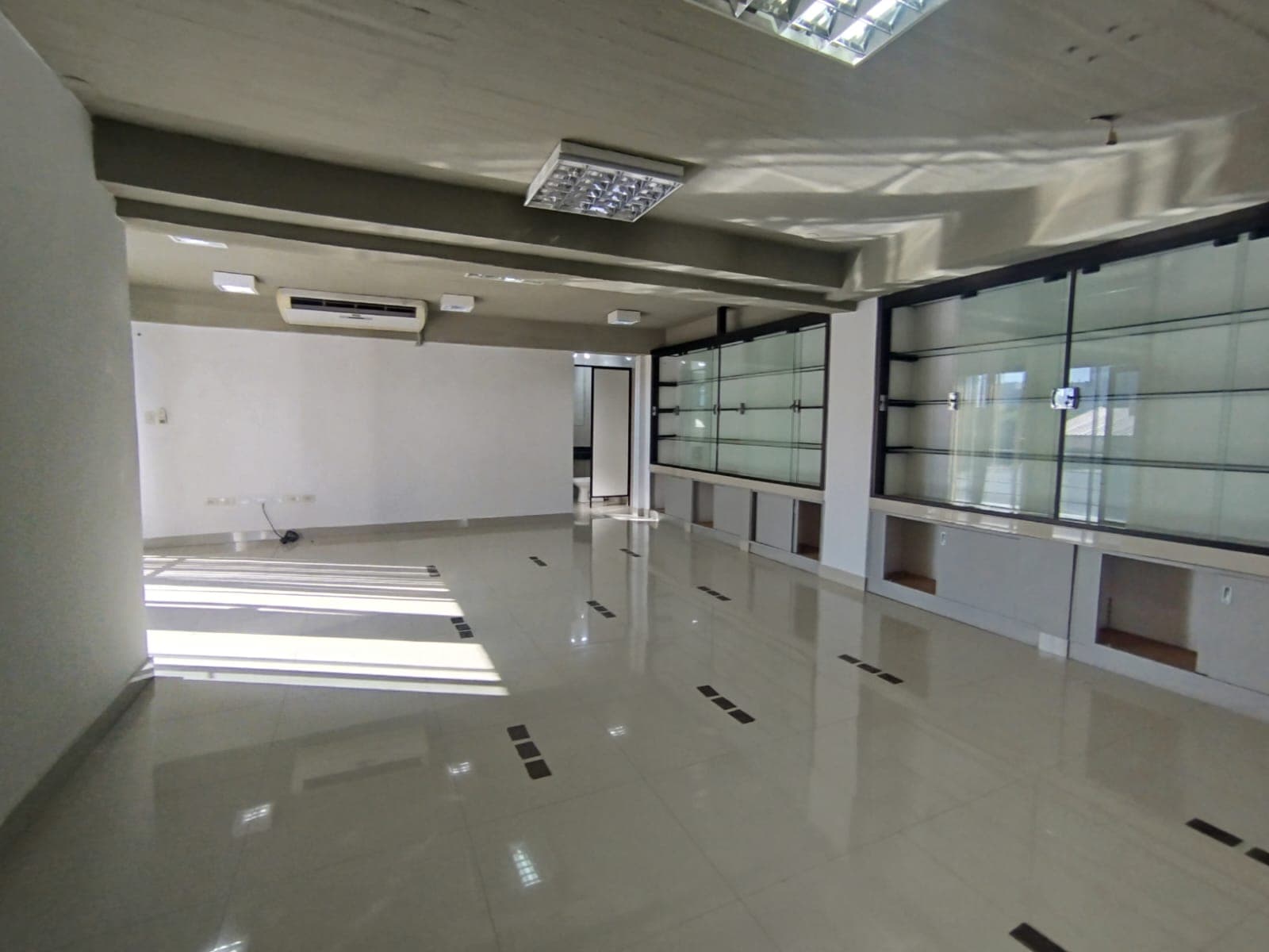 Oficina corporativa en el eje coporativo, foto 2