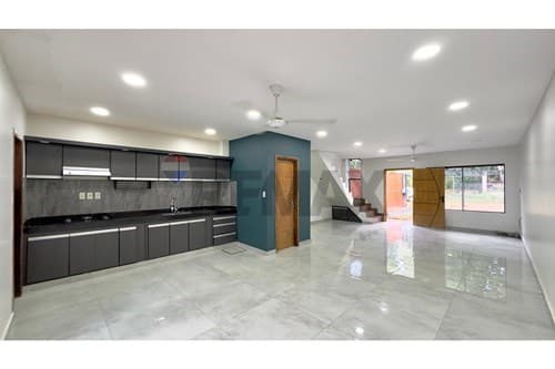 Duplex de 3 habitaciones con Piscina en Luque Ycuá Karanda'y, foto 5