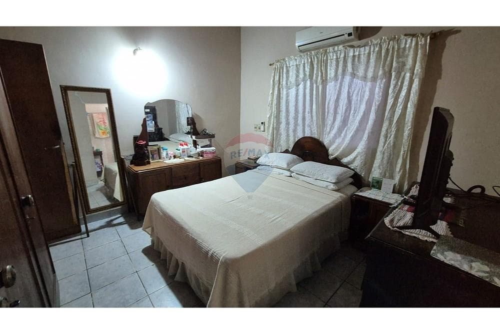 Casa en Venta, Barrio Recoleta, Asunción, foto 5