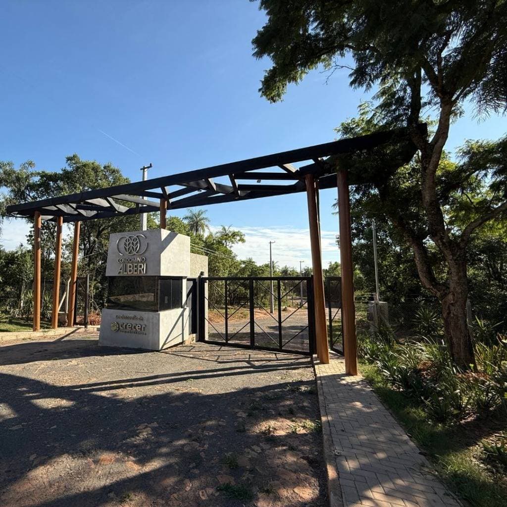 Lotes en venta en Barrio Cerrado Alberi, foto 1
