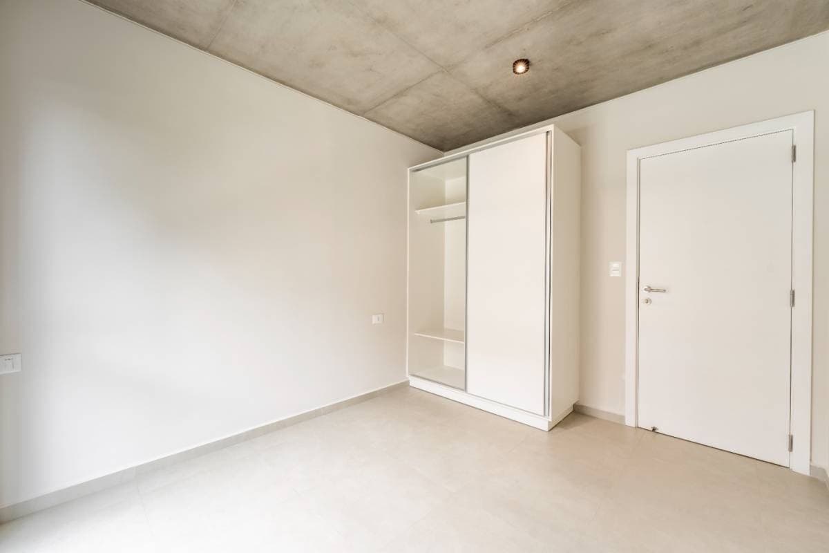 *en alquiler departamento de 1 habitación* edificio urban cumbres, foto 3