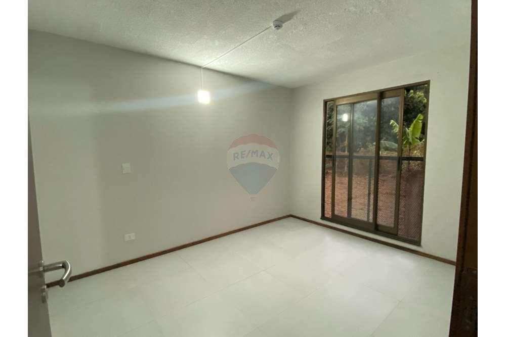 En venta dpto en residencial ykua karanda`y, foto 5