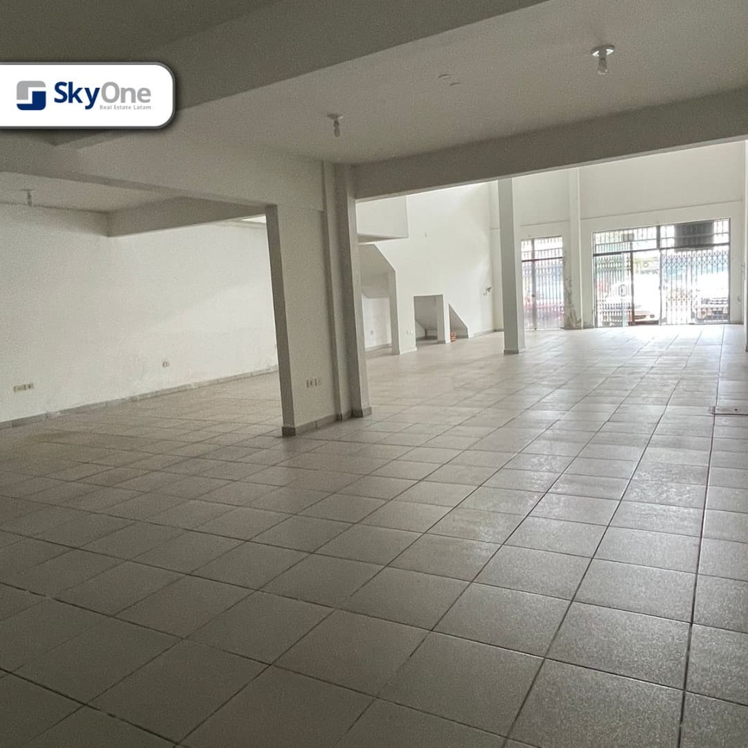 Salón comercial en Ciudad del Este km 4, foto 4