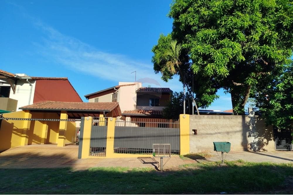 Casa en alquiler - Lambaré, barrio valle apu´a