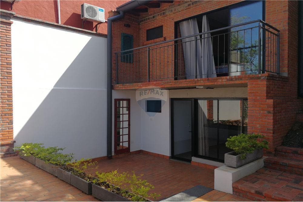 Casa - Alquiler - San Bernardino, Paraguayv, foto 3