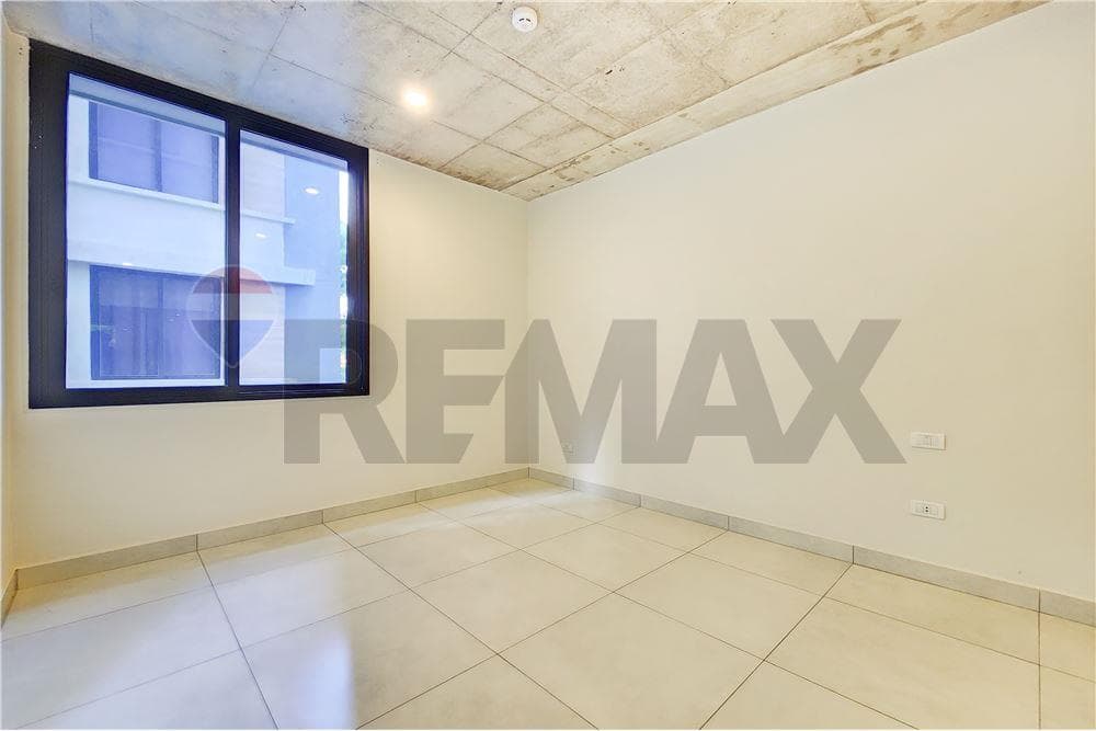 En venta hermoso edificio a estrenar en barrio Jara