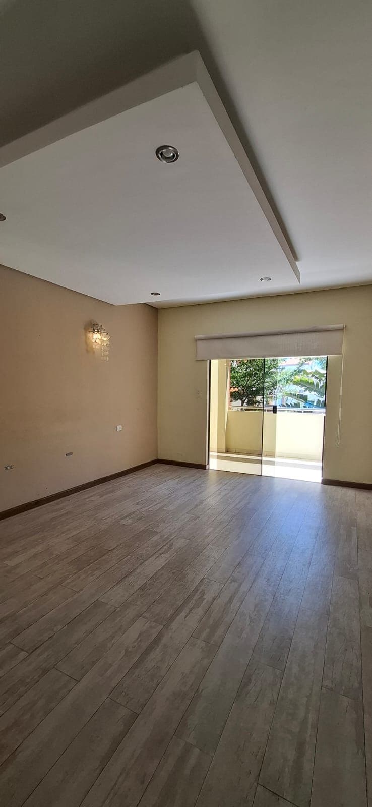 Amplio dúplex en barrio laureles, foto 2