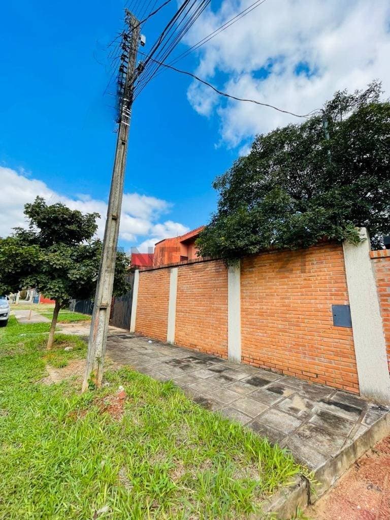 De terreno amurallado barrio san miguel San Lorenzo (zona laguna grande) — foto 3