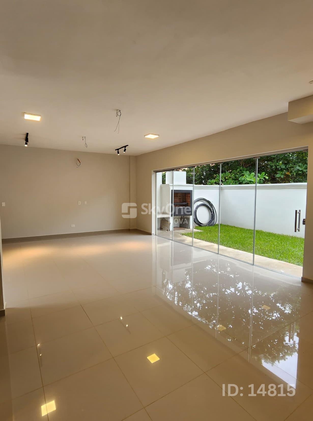 Duplex a estrenar en Lambaré - Zona Yacht, foto 4