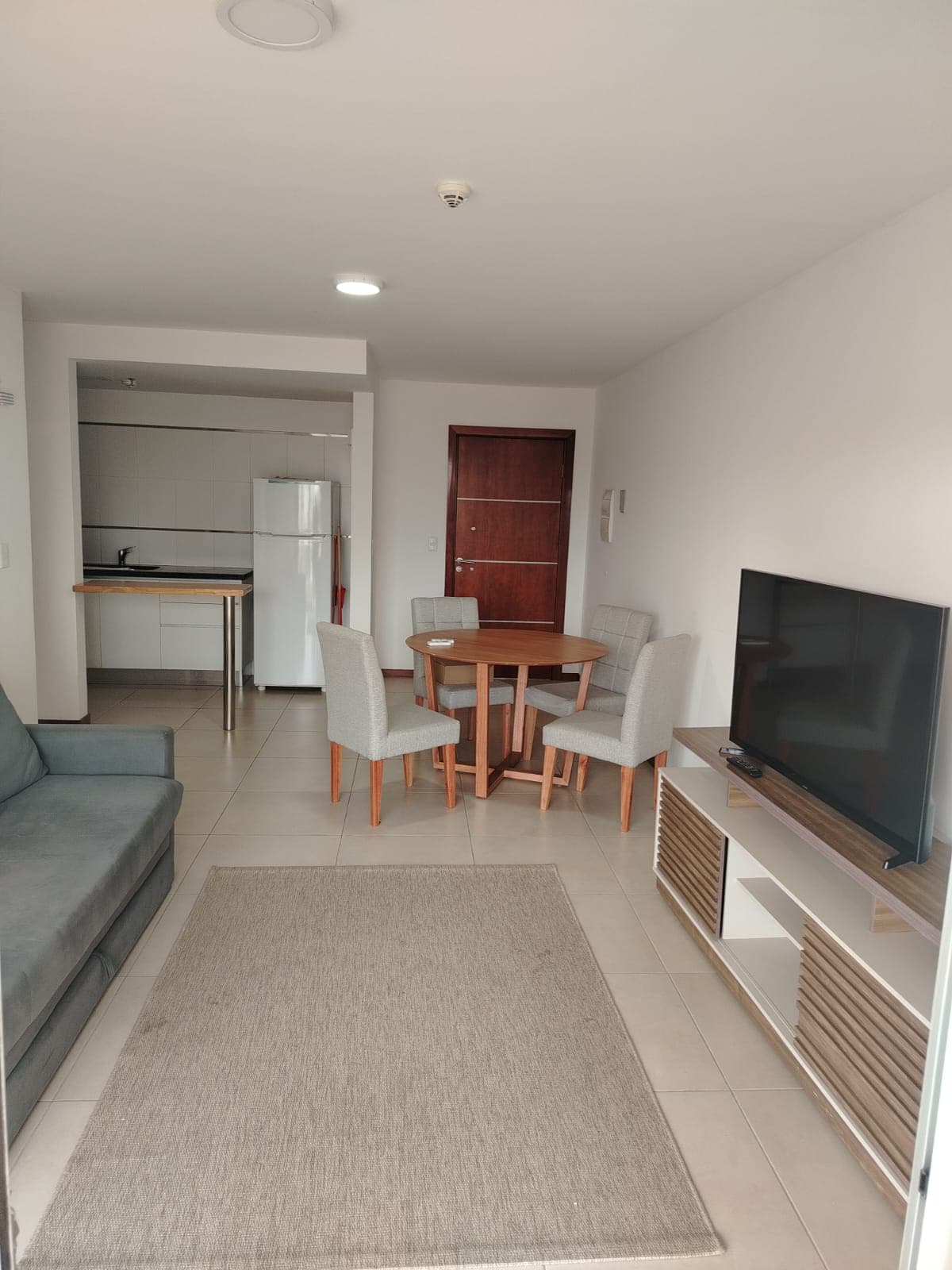 Departamenoto De 1 Dormitorio Zona Shopping Del Sol - Amoblado, foto 4